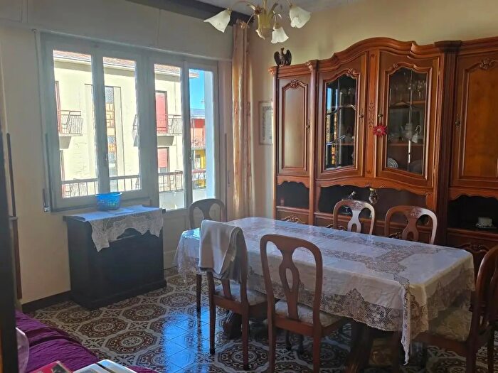 Appartamento con 5 locali in vendita in Salsomaggiore Terme