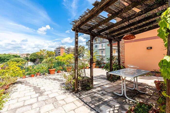 Appartamento bilocale in vendita in Via Cardinal Salotti, Roma