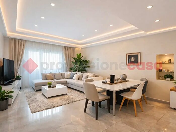 Appartamento con 5 locali in vendita in Via Trento, Avezzano