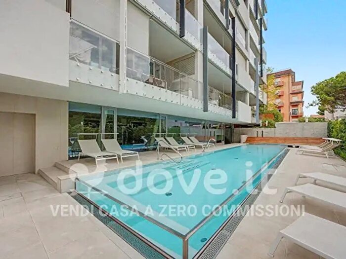Appartamento trilocale in vendita in Via Bafile Snc, Jesolo