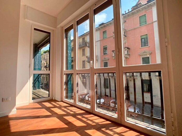 Appartamento trilocale in affitto in Via Romolo Gessi, Washington, Milano