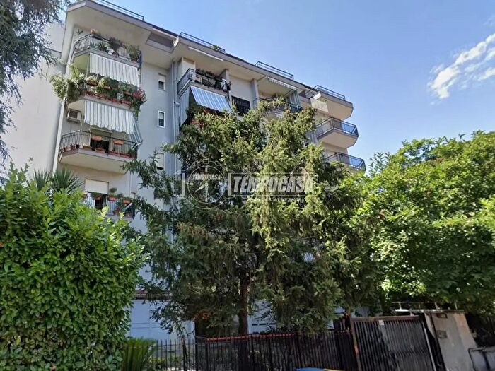 Appartamento quadrilocale in affitto in Via Don Luigi Sturzo, Aversa