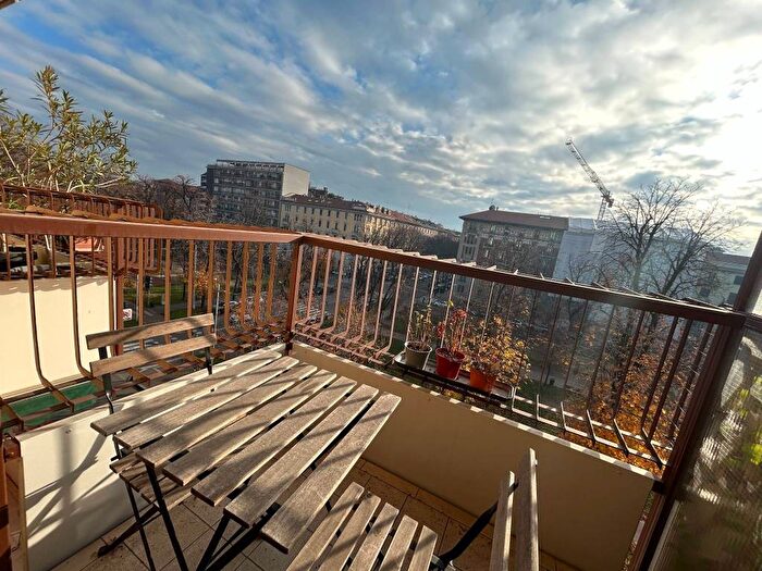 Appartamento bilocale in affitto in Via Castel Morrone, Indipendenza, Milano