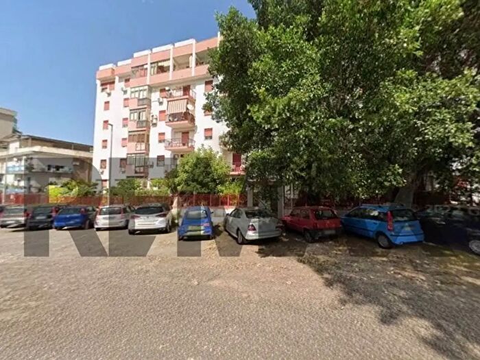 Appartamento quadrilocale in vendita in Via Antonio De Stefano, Palermo
