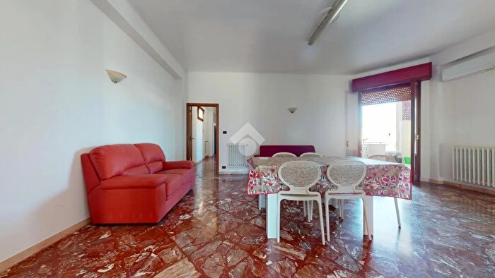 Appartamento con 5 locali in vendita in Via Barbaro Forleo, Francavilla Fontana