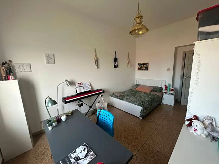 Appartamento con 8 locali in affitto in Lungarno Mediceo, Pisa