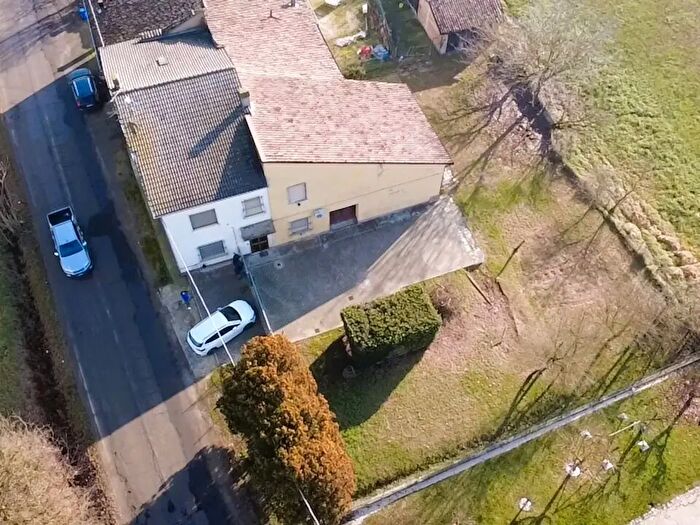 Casa con 6 locali in vendita in Argine Filippina, Sissa Trecasali