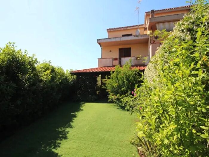 Casa con 6 locali in vendita in Via Emanuela Loi, Montespertoli