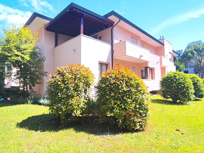 Appartamento con 5 locali in vendita in Sacile