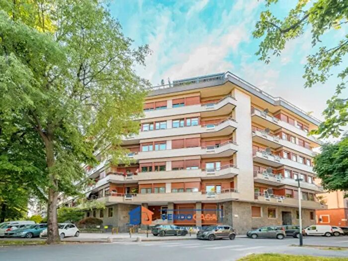 Appartamento trilocale in vendita in Corso Dante Alighieri, Cuneo