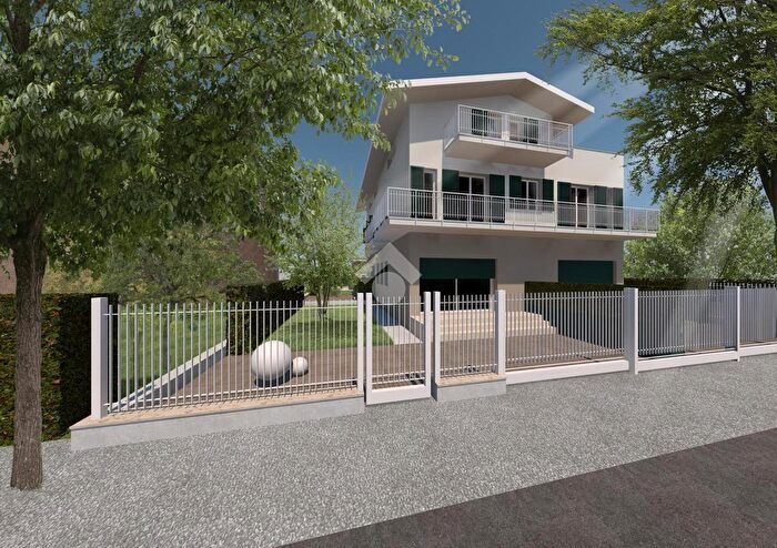 Appartamento trilocale in vendita in Via C Cattaneo, Cesenatico