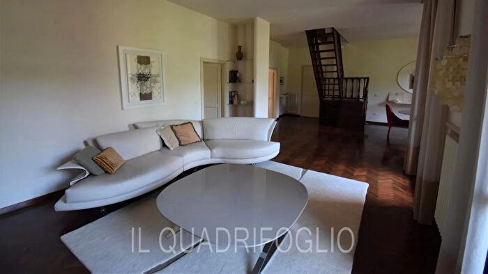 Appartamento con 5 locali in vendita in Cesena