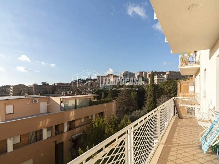 Appartamento quadrilocale in vendita in Via dei Filosofi C, Perugia