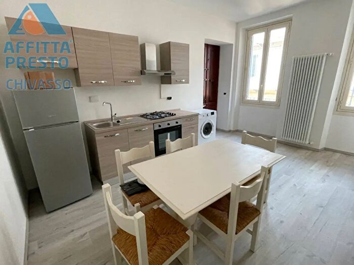 Appartamento trilocale in affitto in Via Bettoia, Caluso