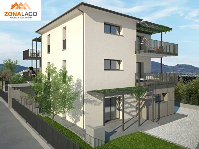 Appartamento quadrilocale in vendita in Silvio Bonomelli, Iseo