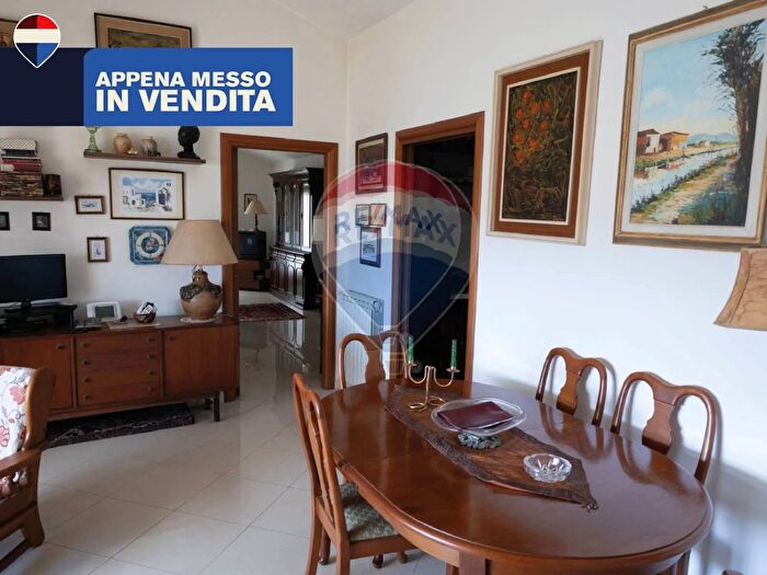 Appartamento con 5 locali in vendita in Via Gaetano Martino, Alcamo