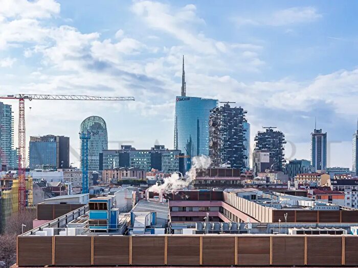 Appartamento con 5 locali in vendita in Via Nazario Sauro, Baranzate