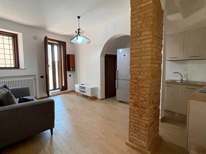 Appartamento trilocale in affitto in Certaldo Alto, Certaldo