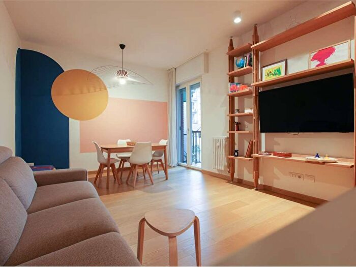 Appartamento trilocale in affitto in via pastorelli e, Navigli Darsena, Milano