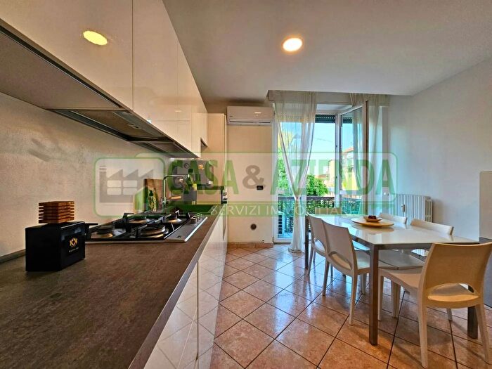 Appartamento bilocale in vendita in Viale Assunta, Cernusco Sul Naviglio