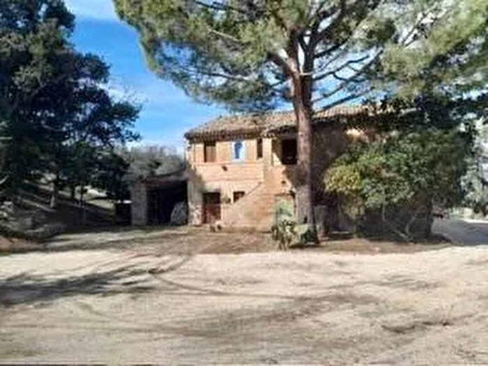 Casa con 12 locali in vendita in Montelupone, Montelupone