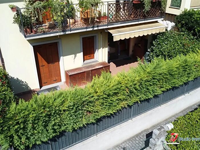Appartamento trilocale in vendita in Via Foppo, Breno