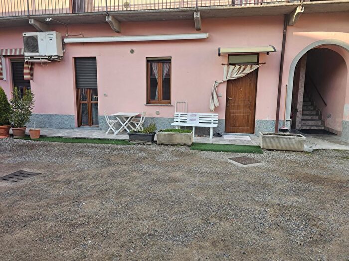 Appartamento bilocale in vendita in Via Stradella del Pane, Arconate