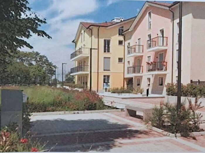 Casa quadrilocale in vendita in Casteggio