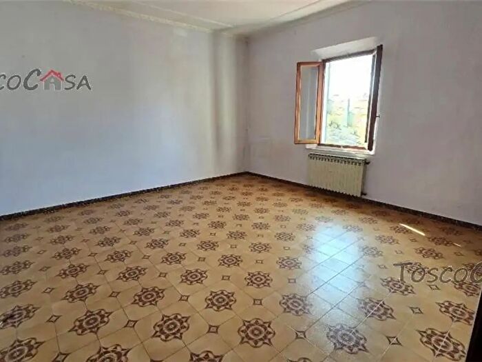 Appartamento con 6 locali in vendita in Fucecchio