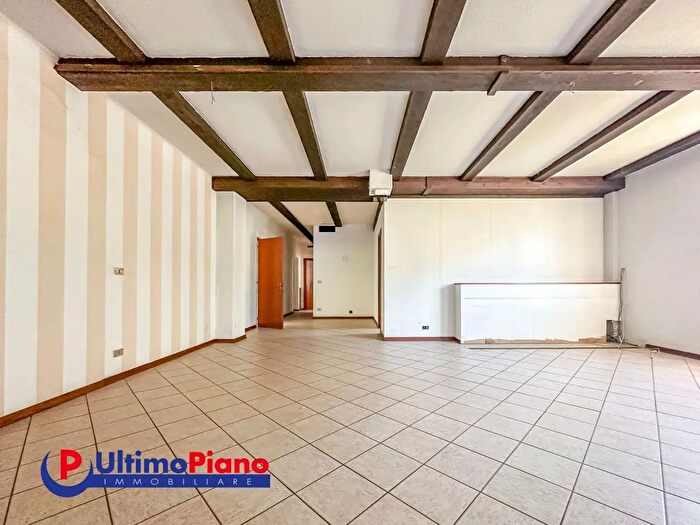 Appartamento trilocale in vendita in Località Teppe, Quart