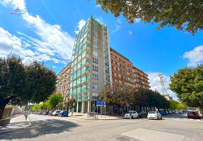 Appartamento quadrilocale in vendita in Via Roma Putignano, Putignano