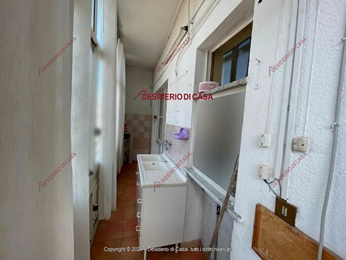 Appartamento trilocale in vendita in Piazza Indipendenza Palermo Pa Italia, Palermo