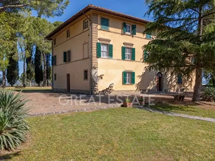 Casa con 6 locali in vendita in Borgo Petri, Marciano Della Chiana