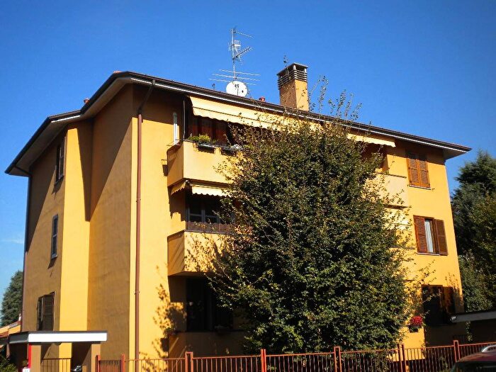 Appartamento bilocale in affitto in Via Alessandro Volta, Legnarello, Legnano