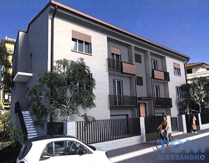 Appartamento con 12 locali in affitto in Empoli