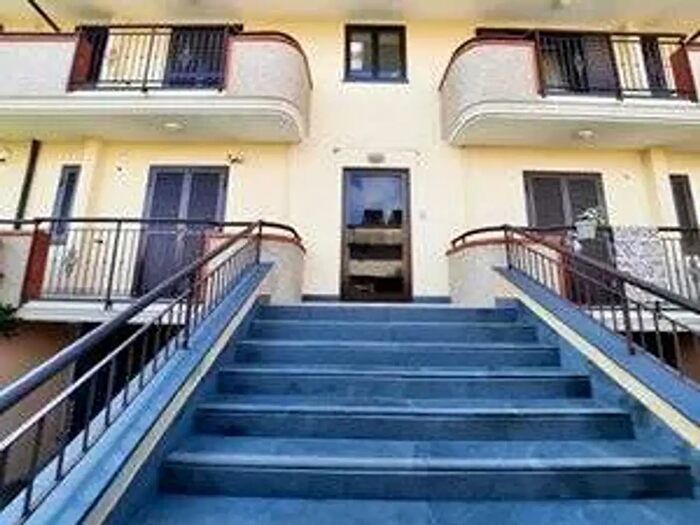 Appartamento trilocale in vendita in Via Giovanni Paolo II, Paolisi