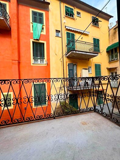 Appartamento quadrilocale in vendita in Lerici