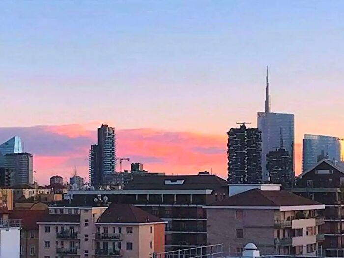 Appartamento bilocale in affitto in Viale Marche, Milano