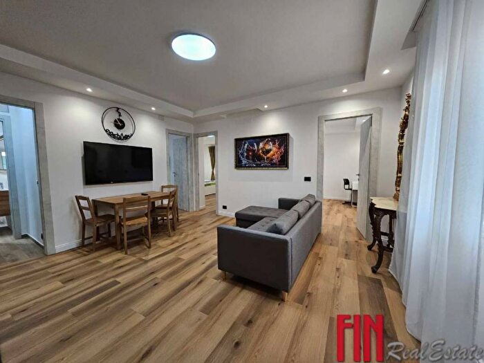Appartamento quadrilocale in affitto in via Bertolotti, Cornigliano, Genova