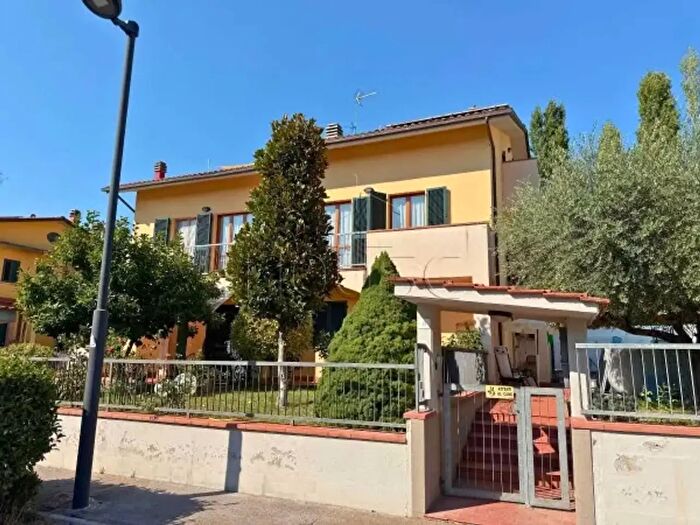 Appartamento con 5 locali in vendita in Via M Migliorati, Umbertide