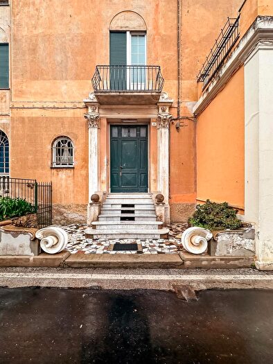 Appartamento con 5 locali in vendita in Santa Margherita Ligure