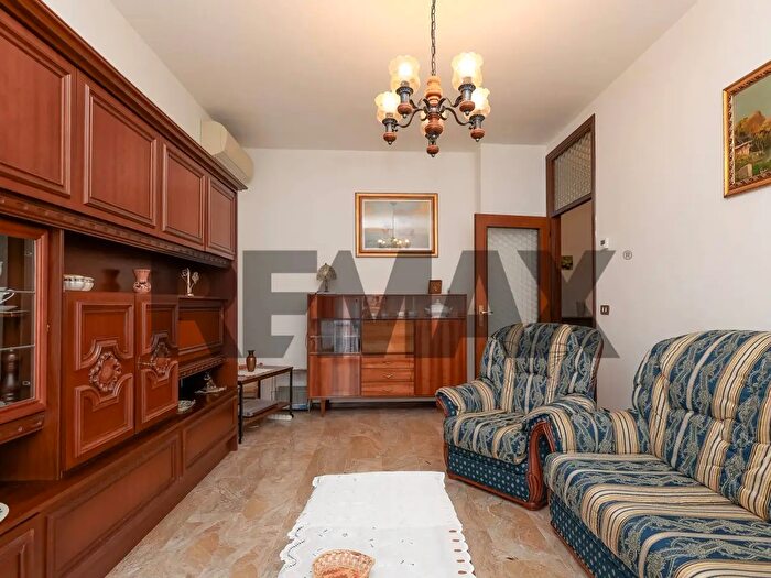 Appartamento con 5 locali in vendita in Via Cipro, Padova