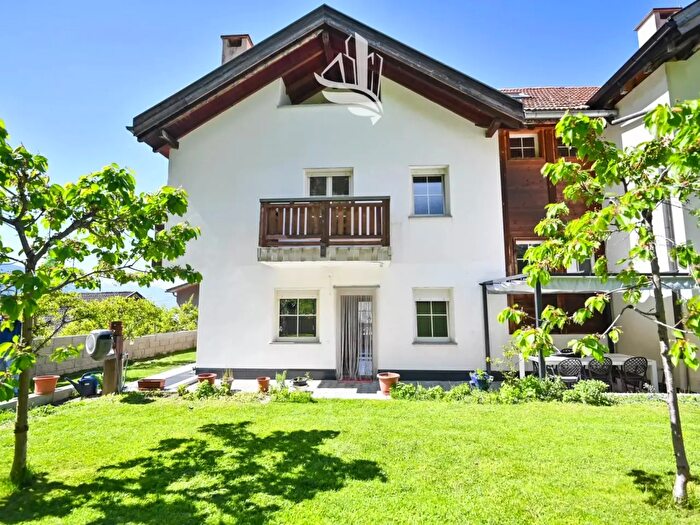 Casa con 5 locali in vendita in Via Pfatsch, Laces