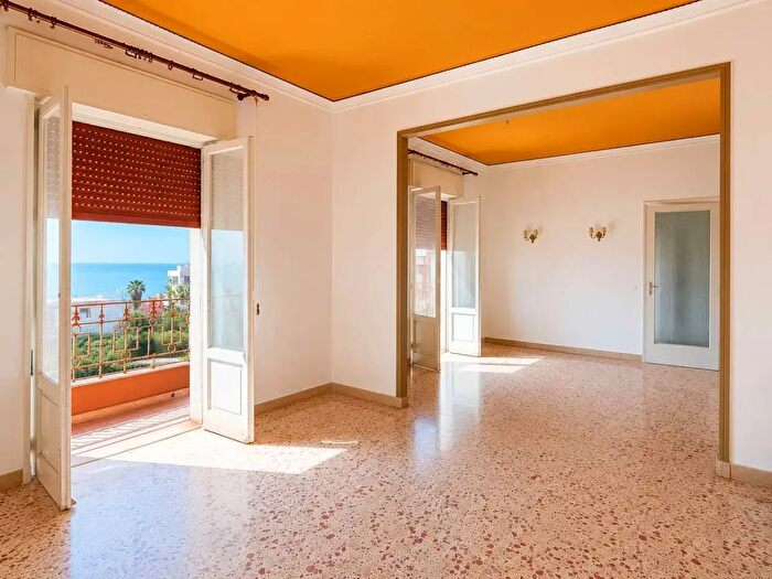 Appartamento quadrilocale in vendita in Via Lungomare Boeo, Marsala