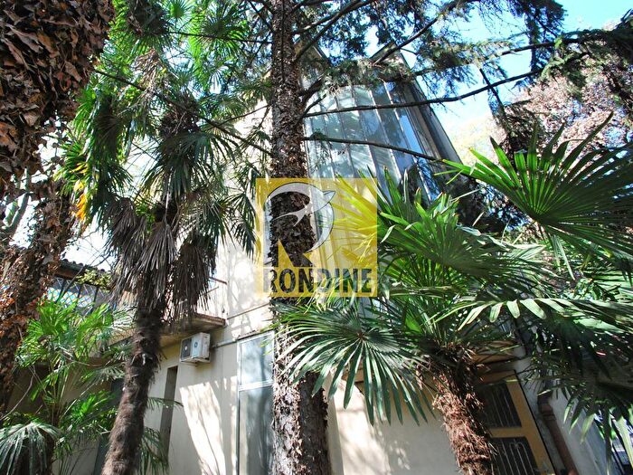 Casa con 9 locali in vendita in Piazzale Sercognani, Faenza