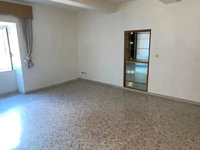 Appartamento trilocale in vendita in Via Roma, San Polo Dei Cavalieri