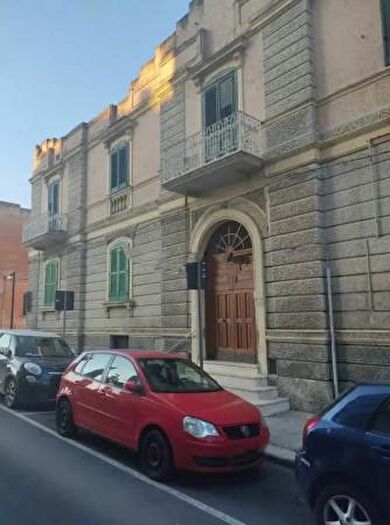 Appartamento con 6 locali in vendita in Via T Stigliani, Matera