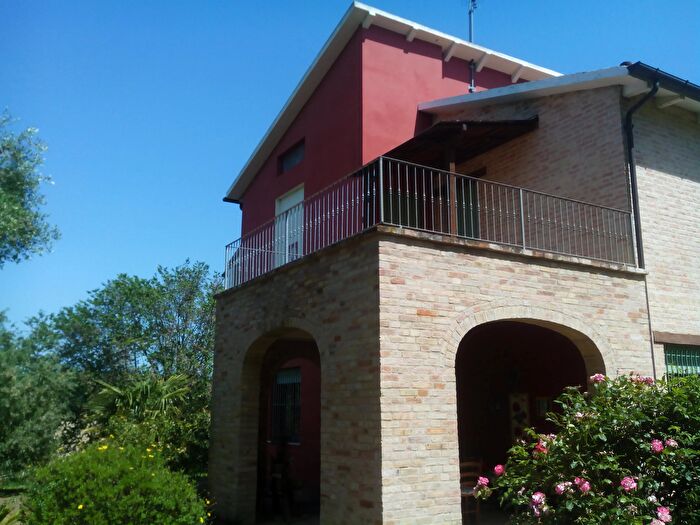 Casa quadrilocale in vendita in Morrovalle