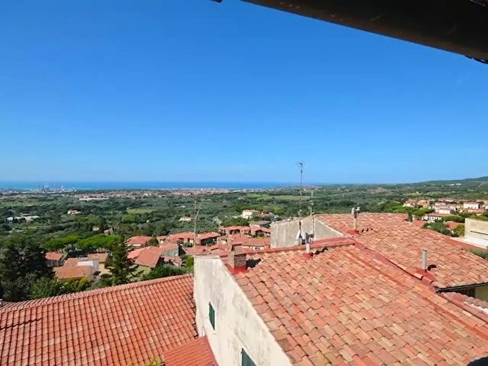 Appartamento con 6 locali in vendita in Via Poggio San Rocco, Rosignano Marittimo