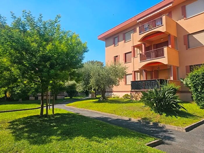Appartamento bilocale in vendita in Via Villebone, Diano Marina